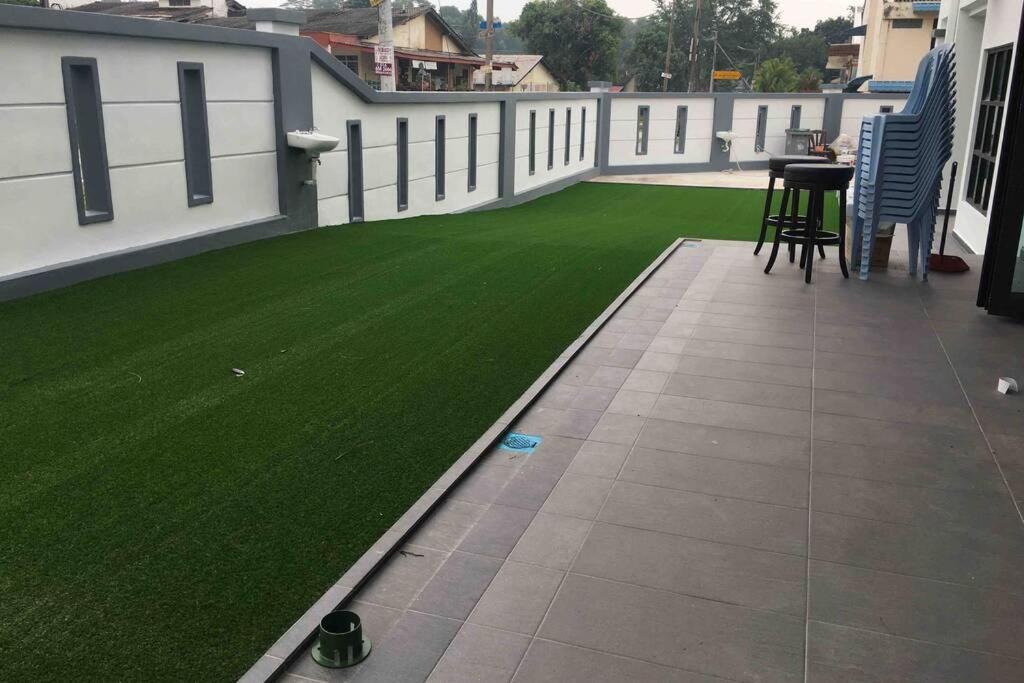 Villa 22Pax :Taman Pelangi Party House Nearby Midvelly Johor Bahru Esterno foto